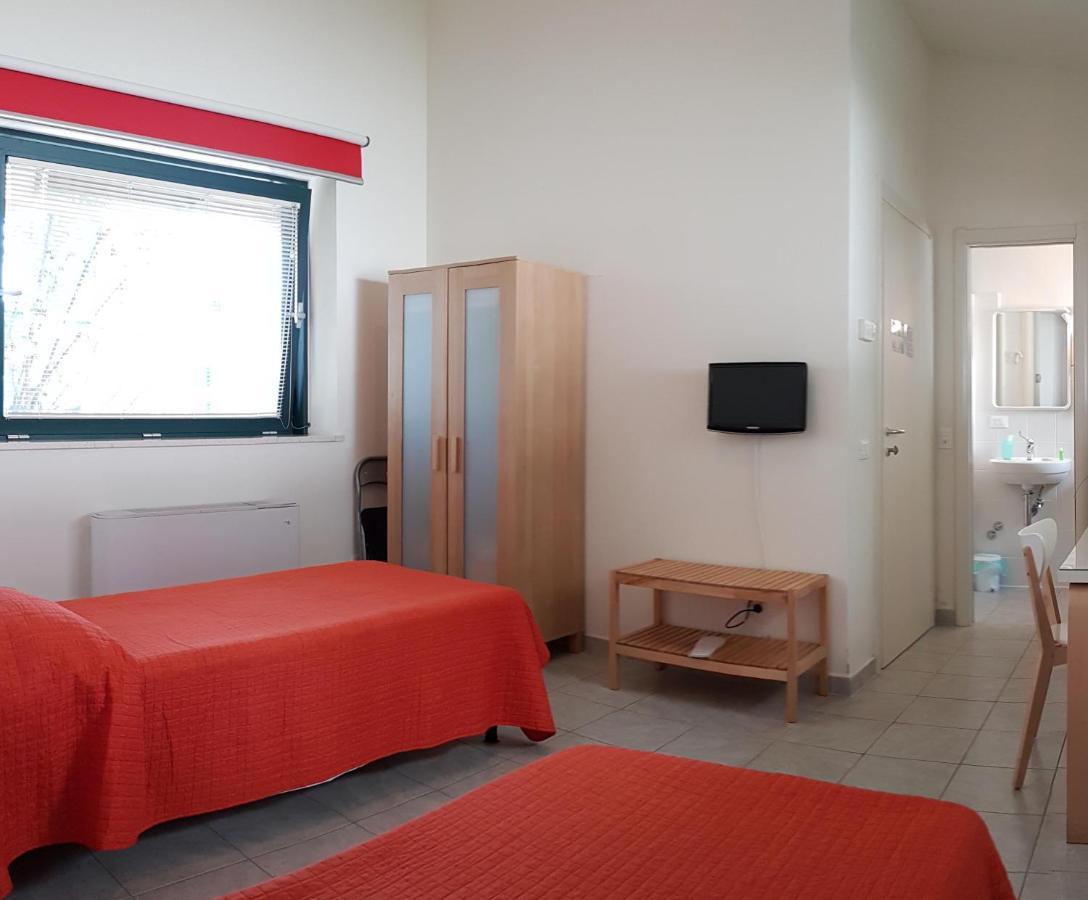 Bambu Affittacamere & Residence แตราโม ภายนอก รูปภาพ