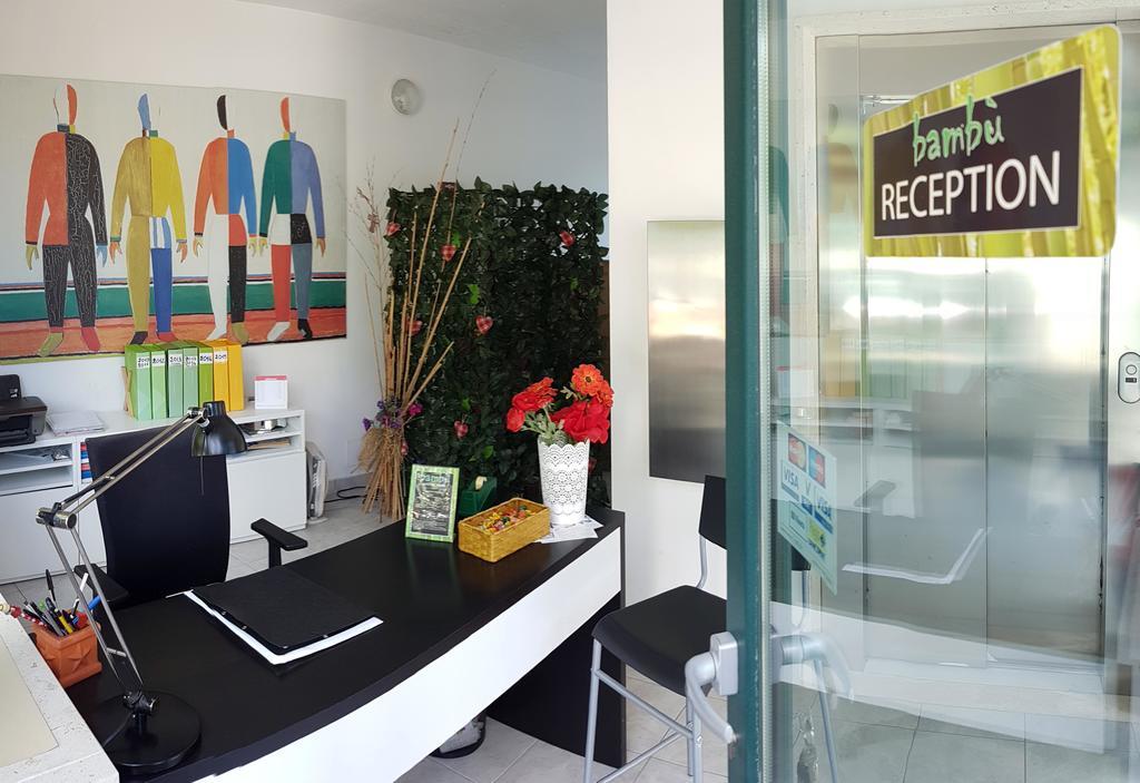 Bambu Affittacamere & Residence แตราโม ภายนอก รูปภาพ